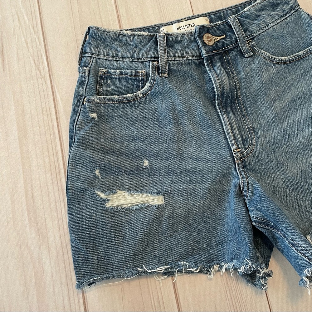Hollister 90s Ultra High Rise Shorts Women’s 00 | W24 A-Line Jean Shorts Grunge - Picture 2 of 13